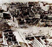 Панорама разрушенного города в районе улиц Володарского и К.Маркса. 1944 г.